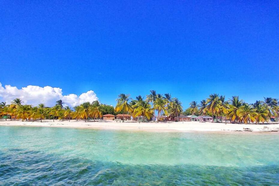 The one and only Isla Saona, the most popular excursion in Punta Cana and the Dominican Republic