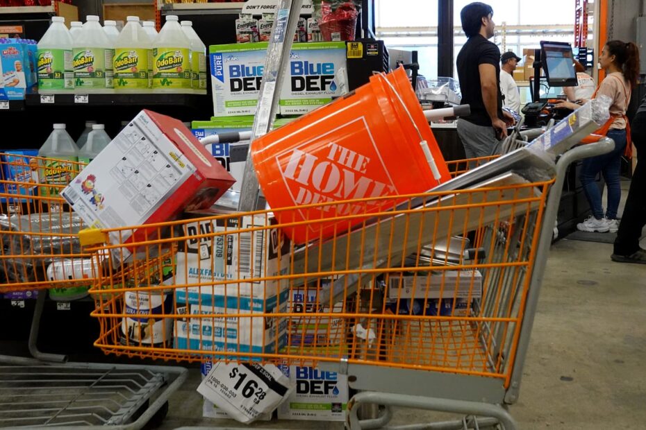 Here's why Home Depot remains a buy after retailer clears lowered earnings bar