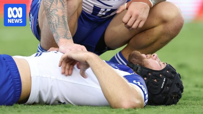 Bulldogs count cost of victory over Titans as two stars suffer knee injuries