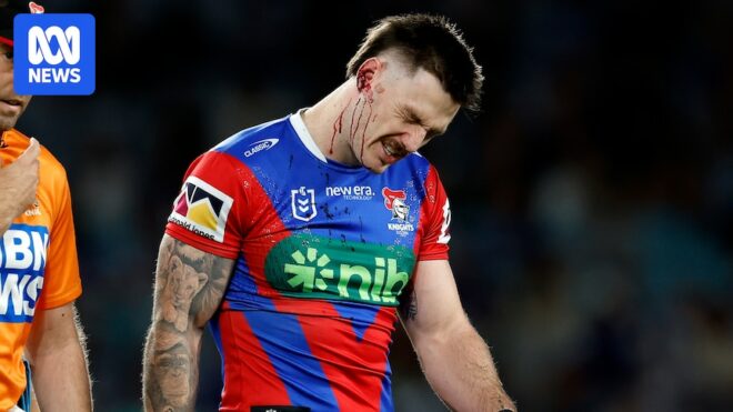 Live: Bulldogs eye top spot as injury-hit Knights fade in second half