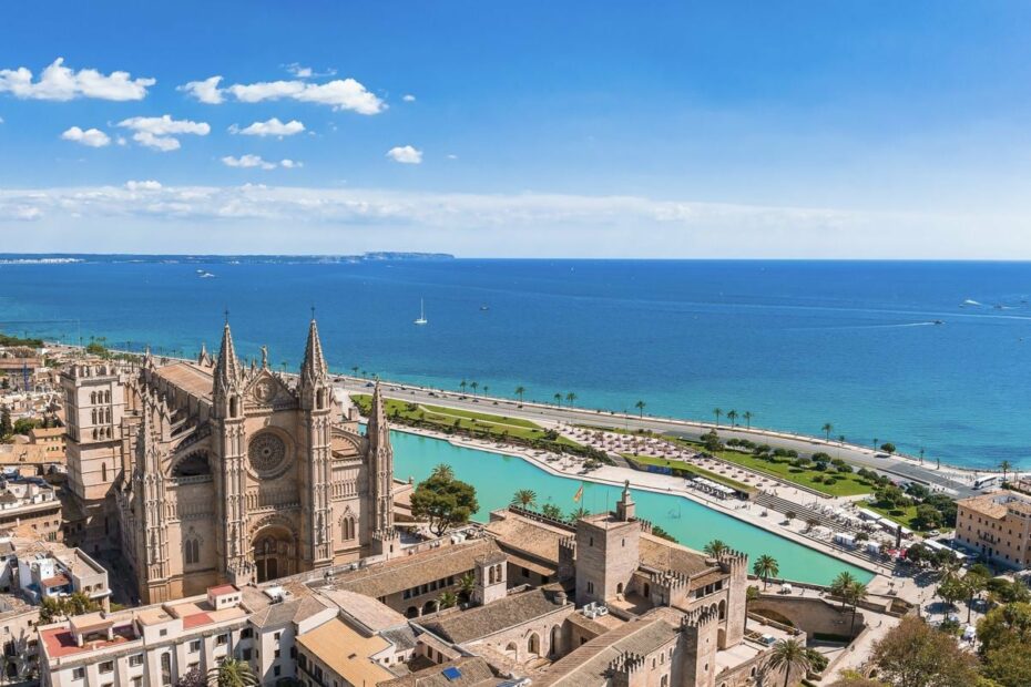 Aerial view of La Seu, the gothic medieval cathedral of Palma de Mallorca in Spain