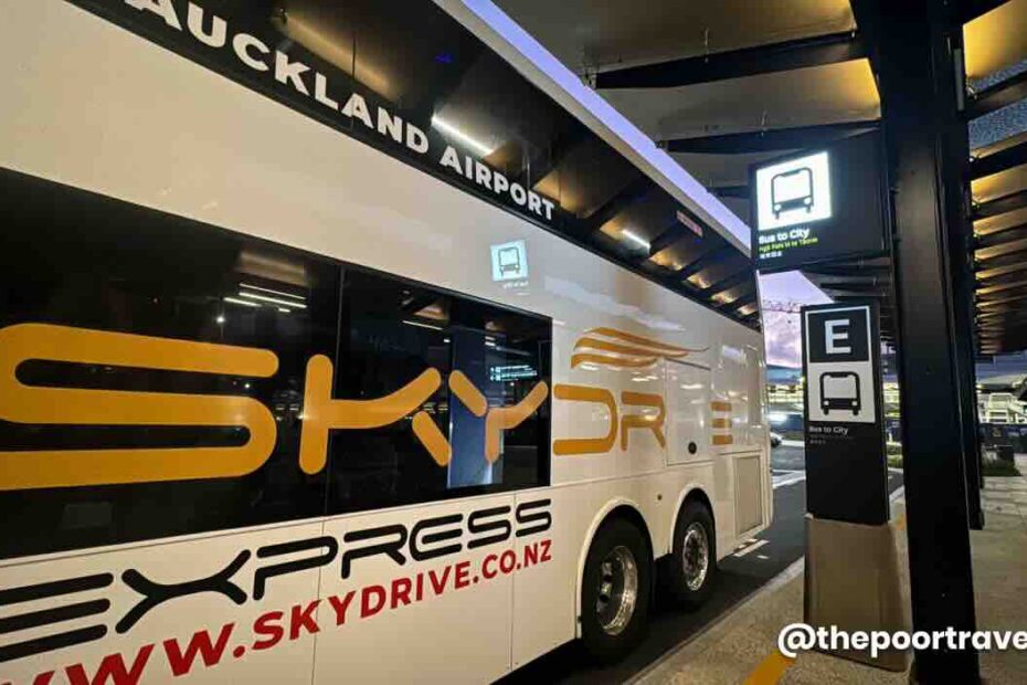 Sky Drive Airport Bus Auckland NZ