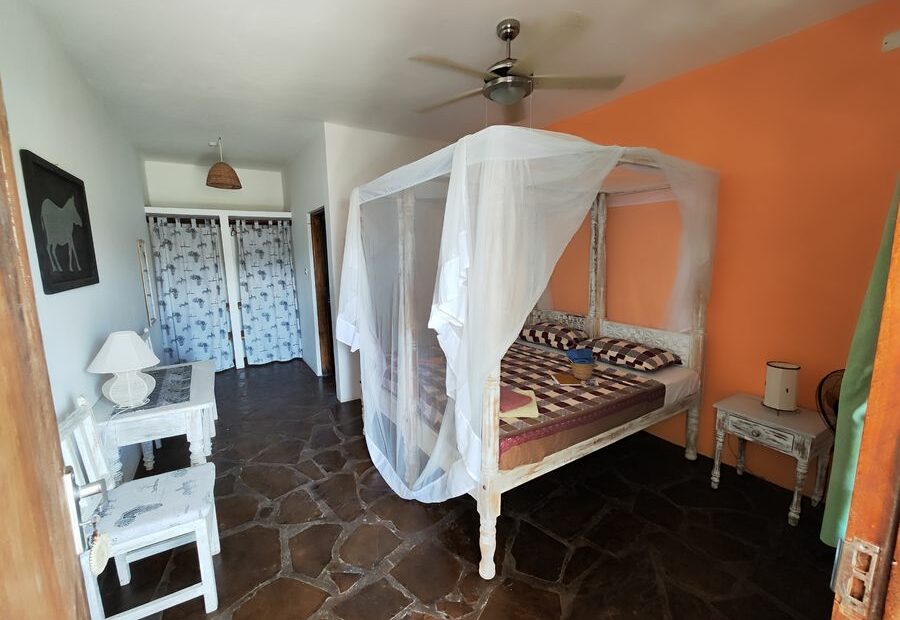 Kenya AfricaNomads coliving bad experience - my room was nice